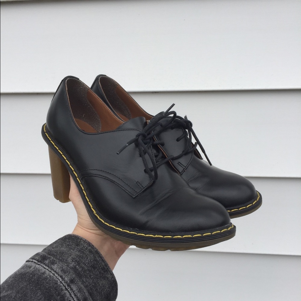 Dr. Martens Oxford Heel